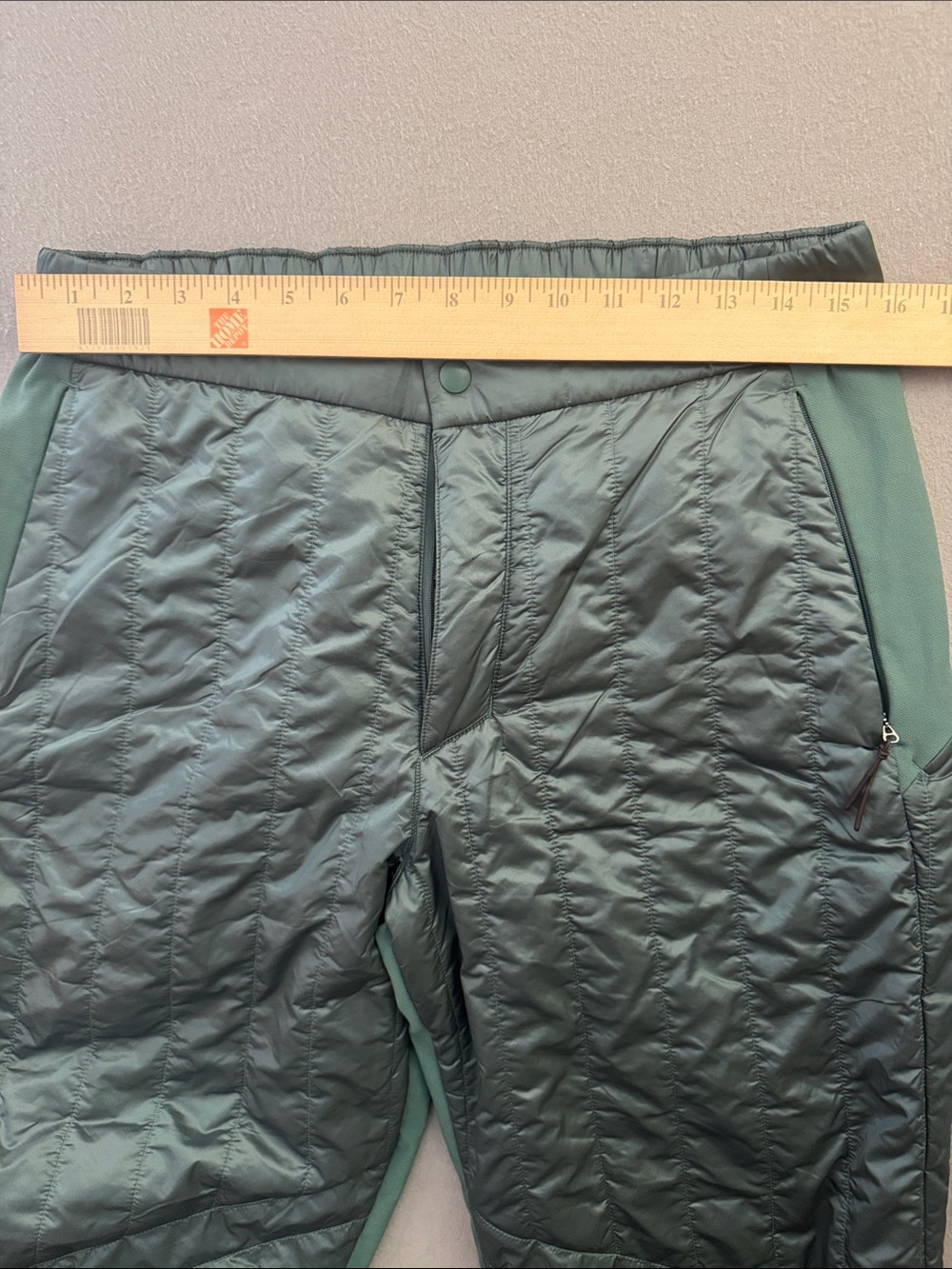Lululemon 2026 Olympic Team Canada Quilted Insulated Pants Worn at Closing Cerem - Picture 12 of 12